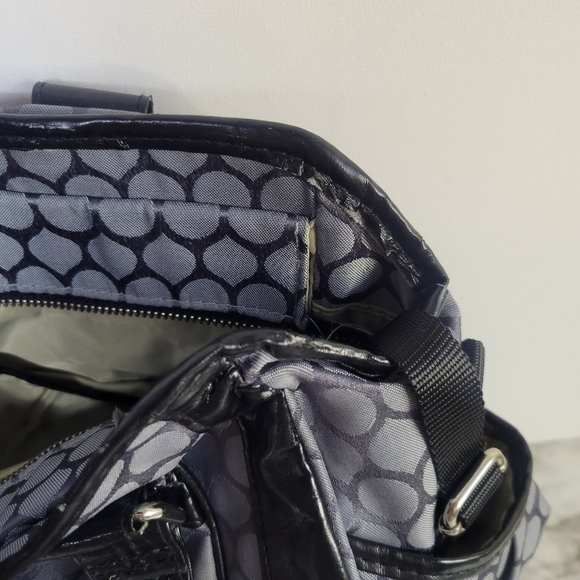 Skip hop studio diaper bag - Picture 3 of 8